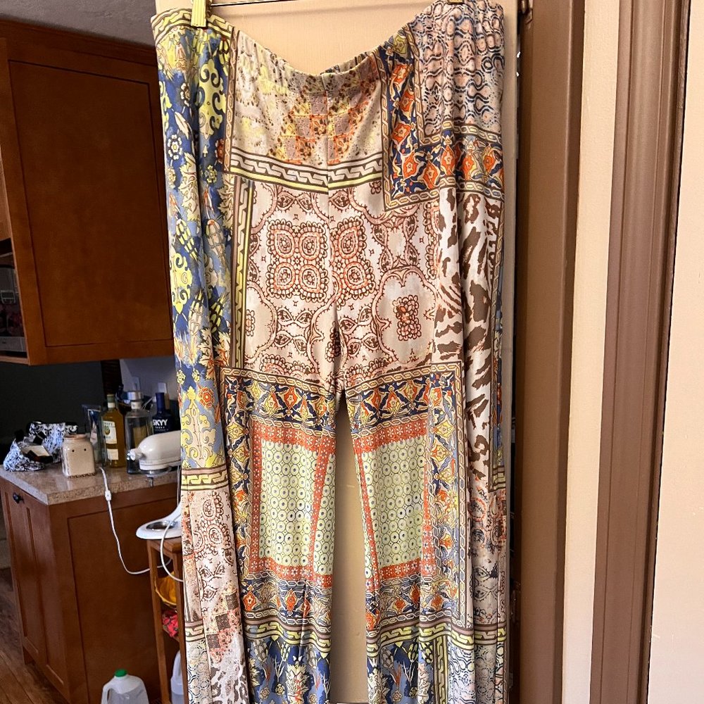 Chicos Travellers Palazzzo Pants Size 3